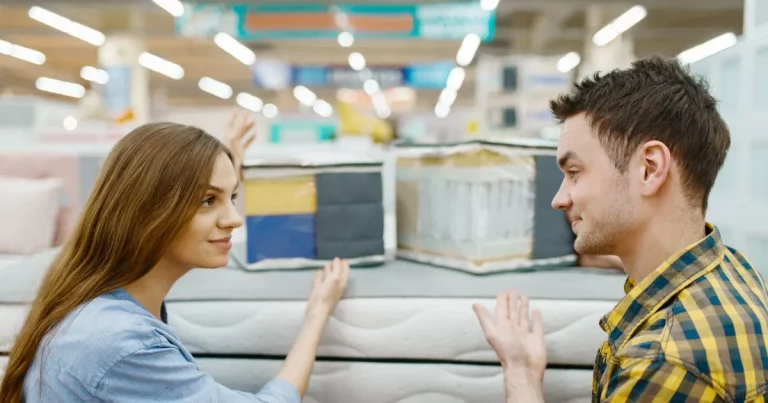 How Do Mattress Stores Stay in Business? (by Experts!)