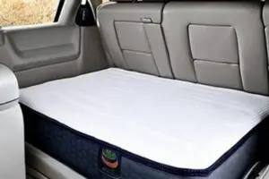 Will a Queen Size Mattress Fit in a Toyota Sienna?